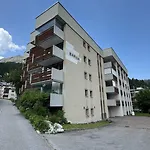 Stylish Alpine Studio In Davos, Wifi & Netflix